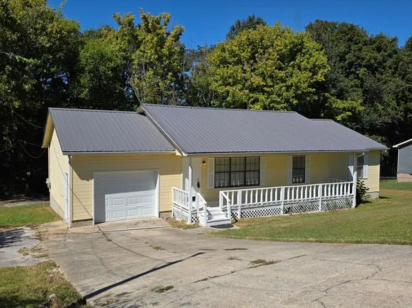 107 Laferry Ln, Ringgold, GA 30736