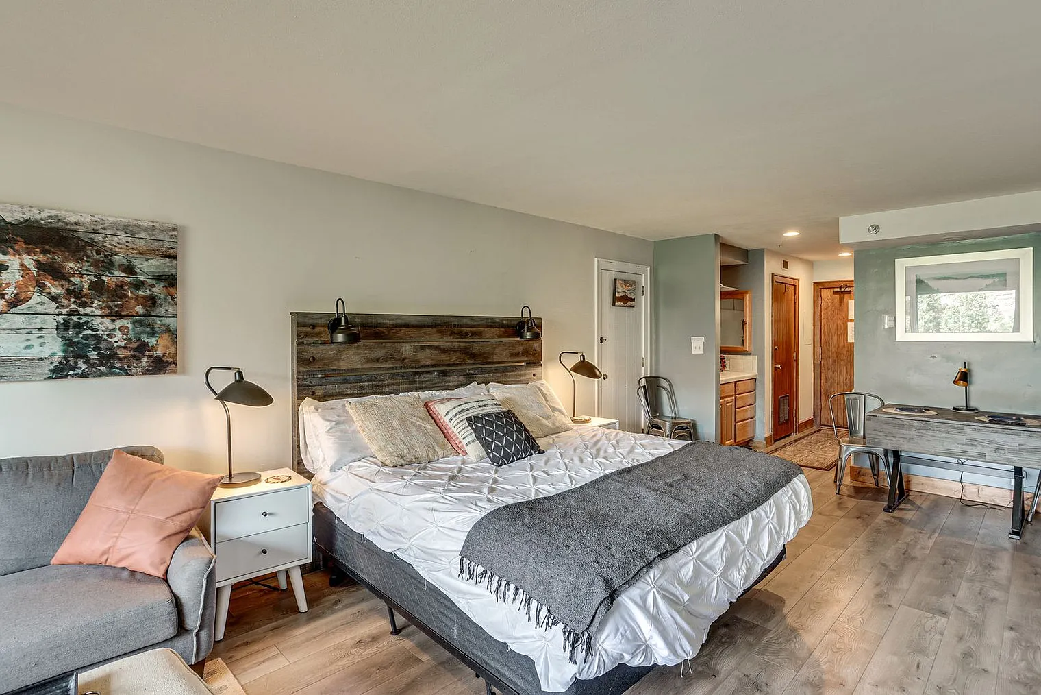Studio, 1.0 bath, 484 sqft, $2,386 — Photo 4