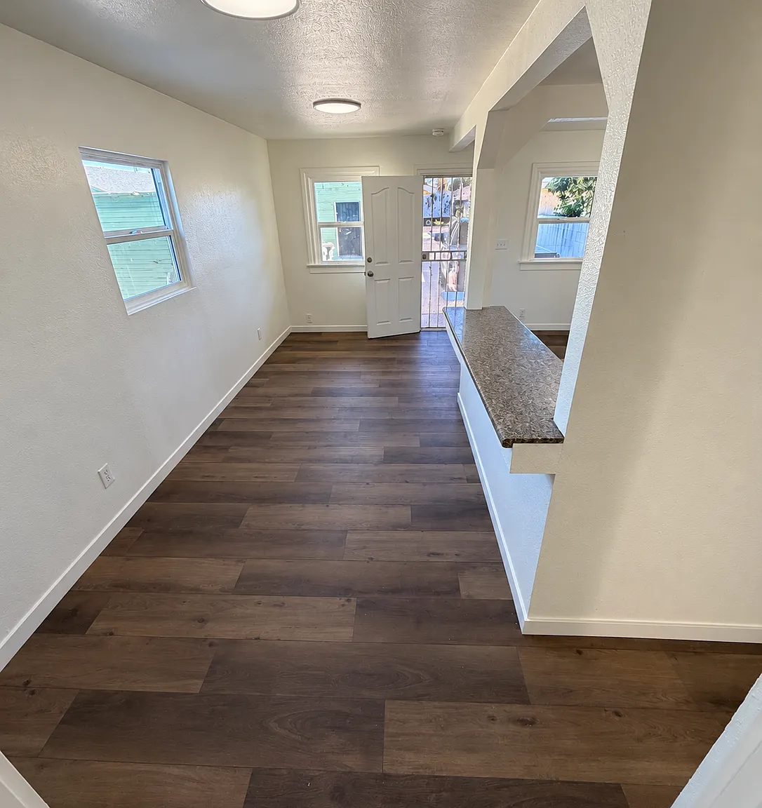 1 bed, 580 sqft, $1,950 — Photo 3