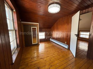 320 Chamberlain Rd, Middletown, CT 06457