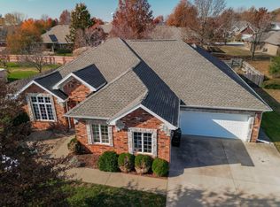 1361 S Georgia Dr, Bolivar, MO 65613