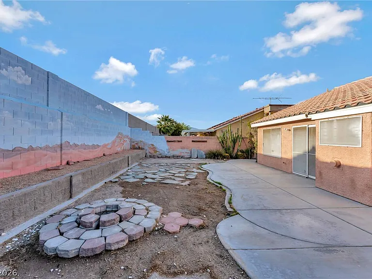 5321 Padero Dr — Photo 21