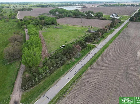 1512 E Stolley Park Rd Lot 2, Grand Island, NE 68801