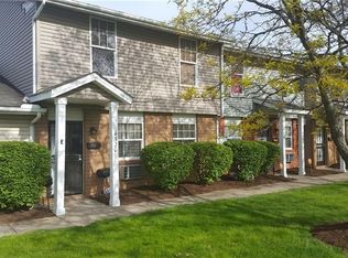 4320 E 167th St APT C, Cleveland, OH 44128