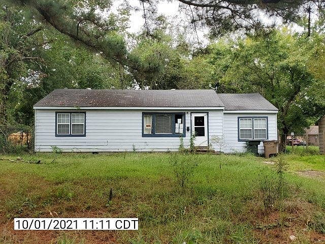 1st image of 240 Shelby Dr