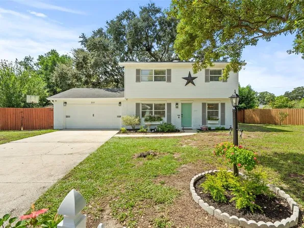 215 KILMER LANE, WINTER HAVEN, FL 33884
