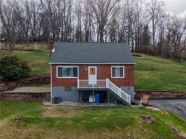 118 Gibson Elizabeth, Elizabeth, PA 15037