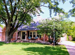 522 S Crestway St, Wichita, KS 67218