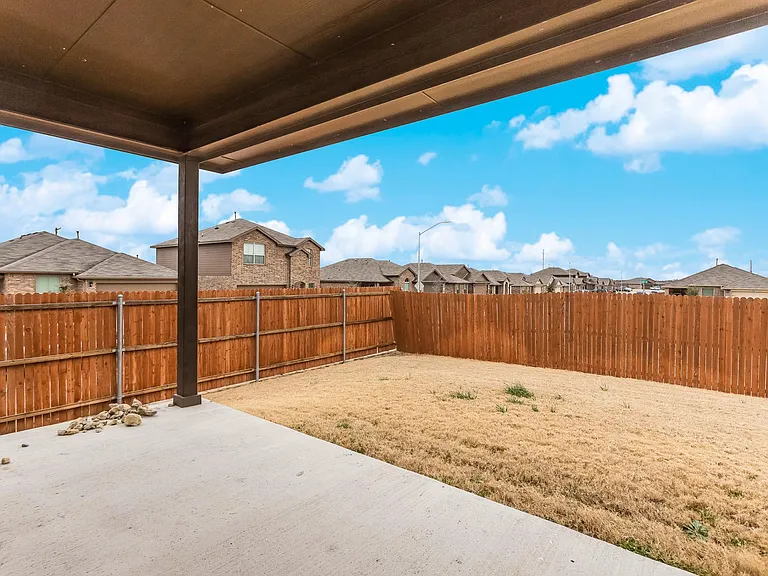 6901 Freeboard Way — Photo 37