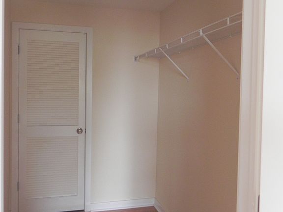 Walk in closet