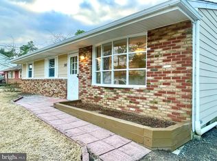 202 Mohawk Trl, Browns Mills, NJ 08015