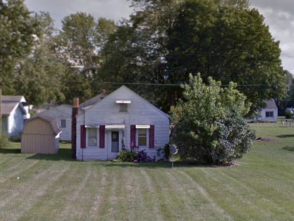 2nd image of 2309 E Depauw Ave