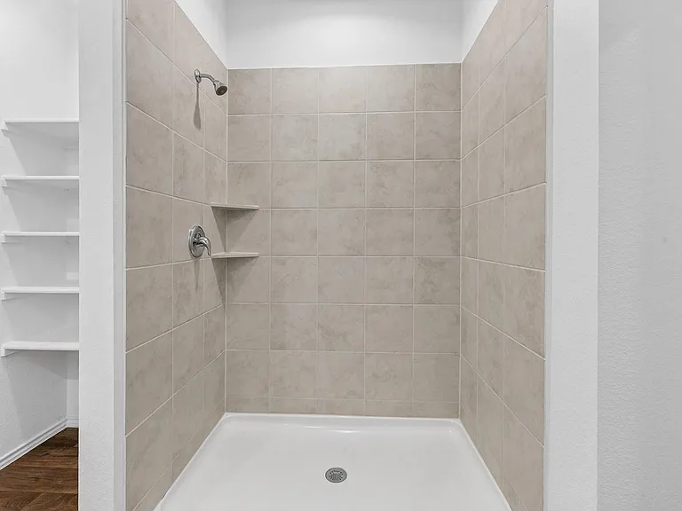21503 Flowering Garden Ln — Photo 15