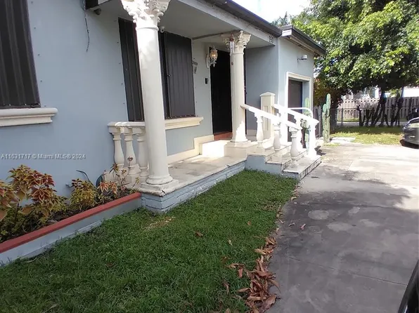 950 NW 149th Ter, Miami, FL 33168