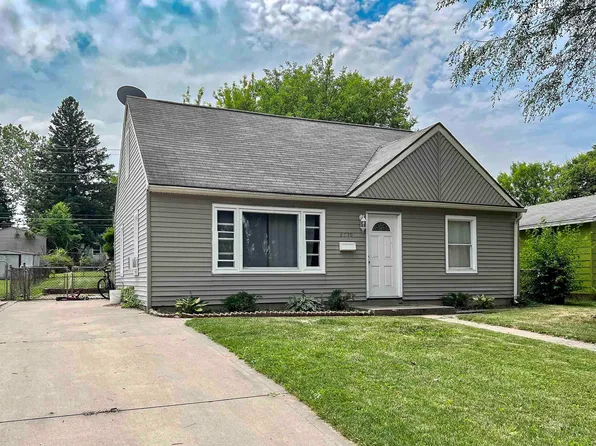 2710 Winch St, Fort Wayne, IN 46803