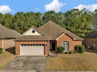 3665 Crossings Crst, Birmingham, AL 35242