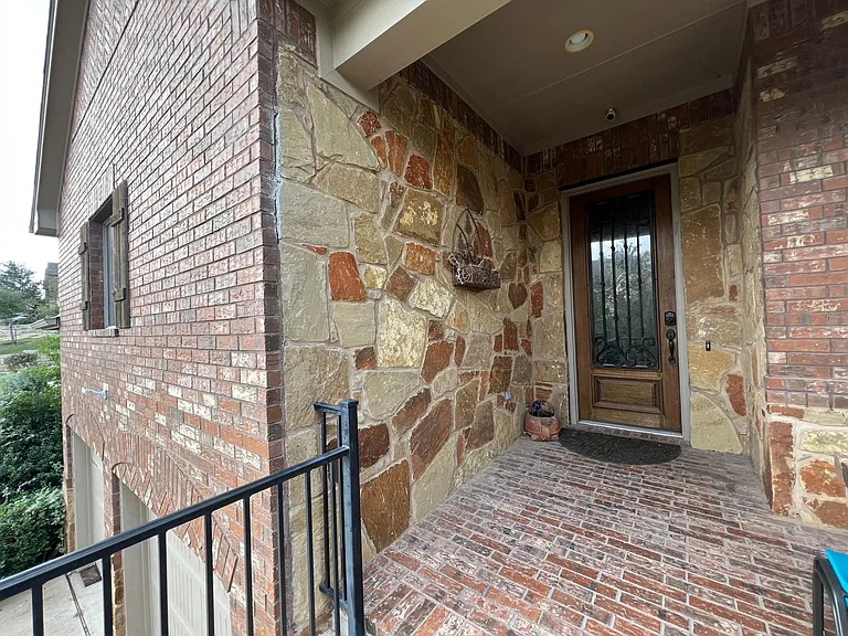 543 Drury Ln — Photo 7