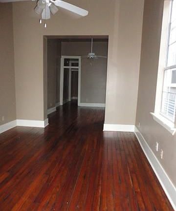 2nd image of 4049 Ulloa St