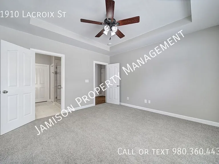 11910 Lacroix St — Photo 16