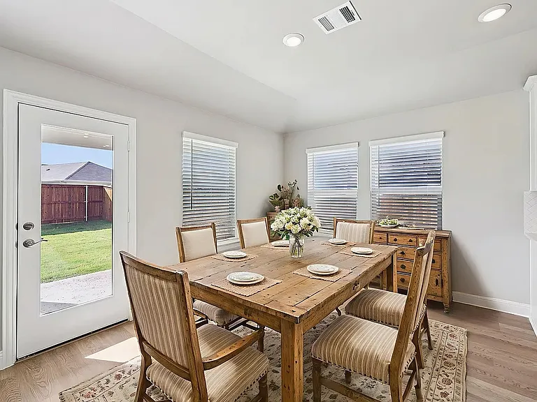 5910 Broadacre Dr — Photo 34