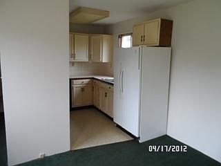 2nd image of 714 Polk St