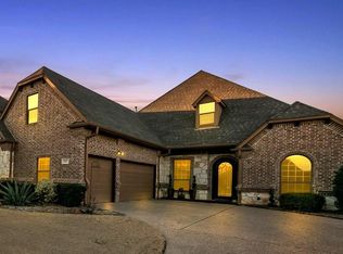 857 Merion Dr, Burleson, TX 76028