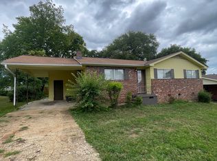 6213 Stockton Dr, Chattanooga, TN 37416