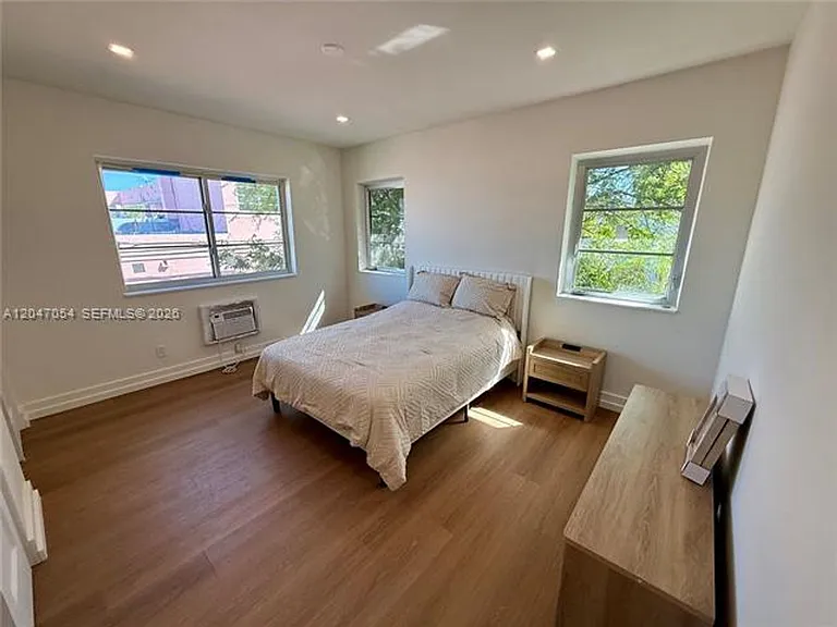 1535 West Ave #CU-4 — Photo 12