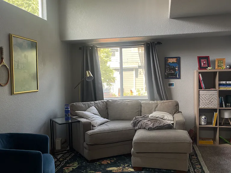 1067 Tierra Ln #A — Photo 3