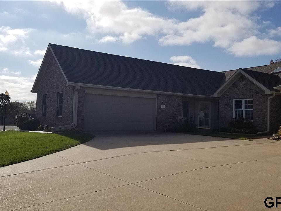 511 Spring View Cir Beatrice NE 68310 Zillow