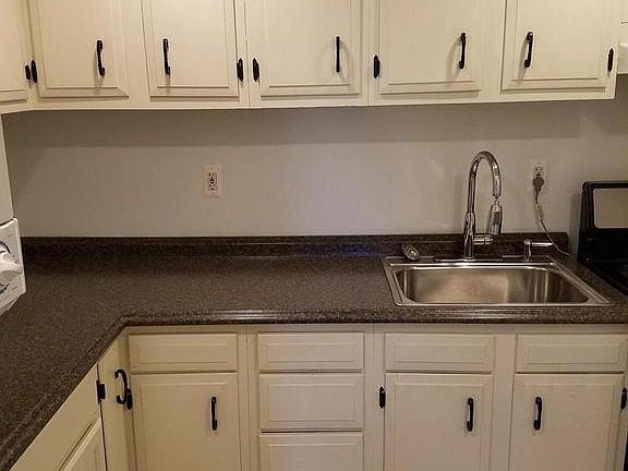 5th image of 155 Shetland Cir #155