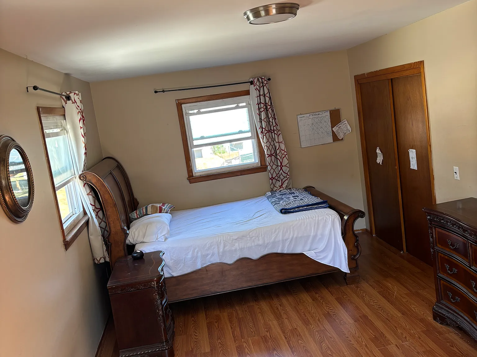 1 bed, 1.5 bath, 1012 sqft, $1,200 — Photo 4