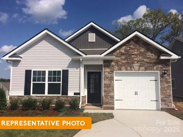 1260 Langston Ln, Salisbury, NC 28144