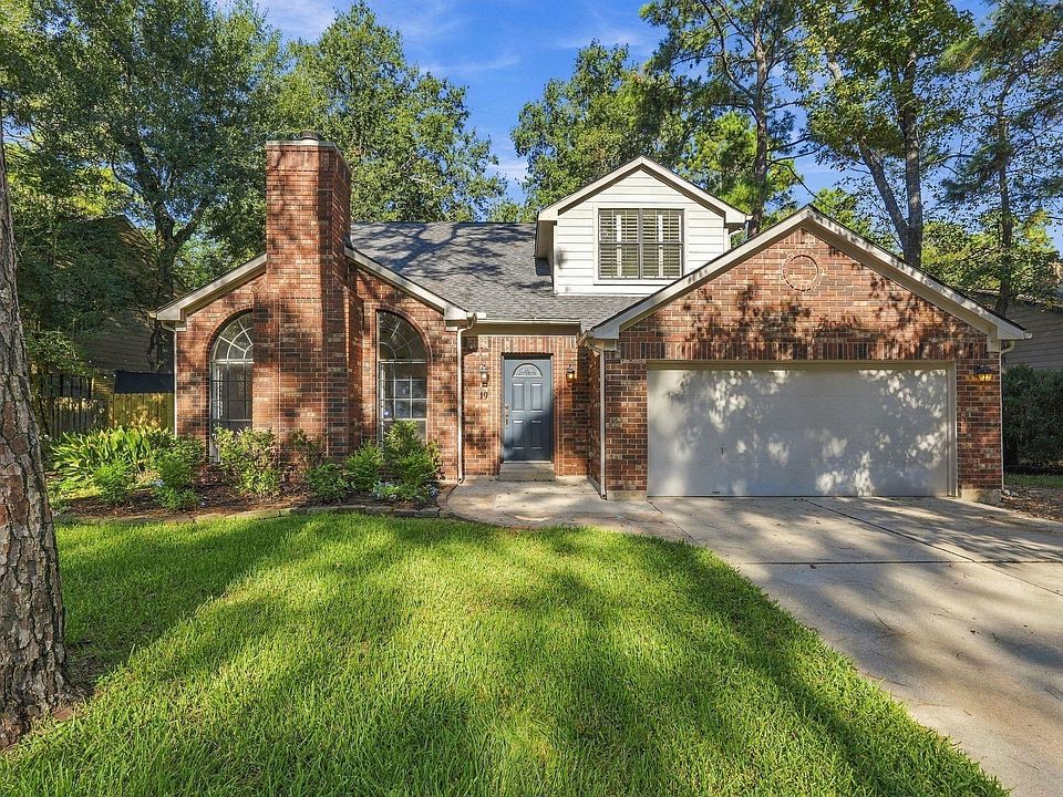 1st image of 19 Village Knoll Pl