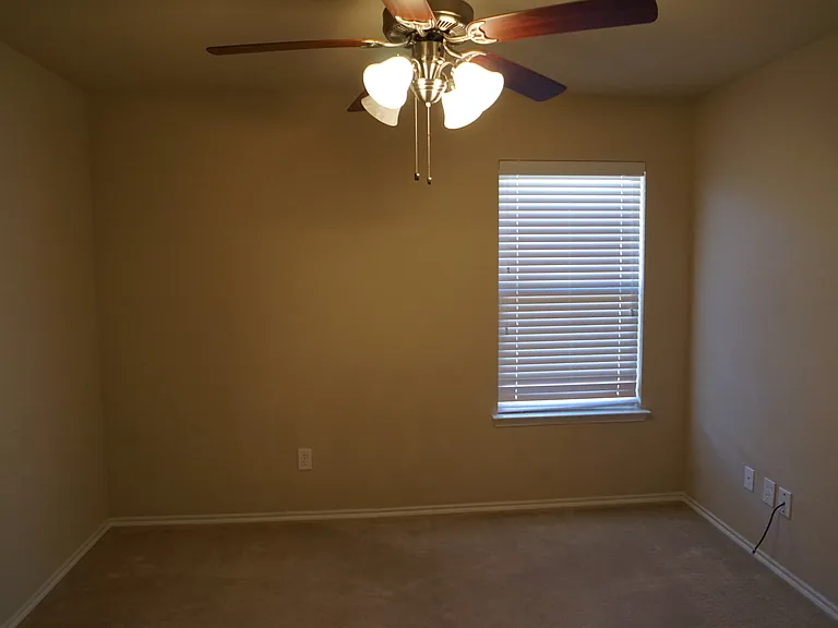 1817 Berrywood Dr — Photo 11