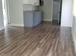 6370 Mayo St, Hollywood, FL 33023