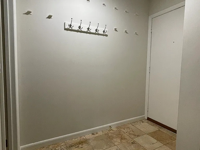 Entry way