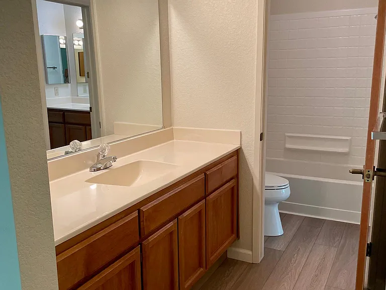 6102 Beech Ave #110 — Photo 19