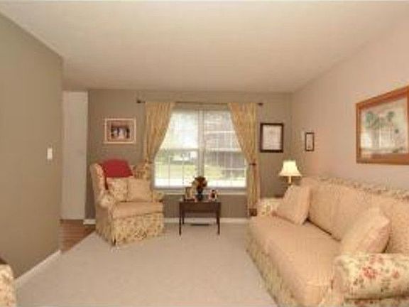 4th image of 1817 Emerald Pines Ln