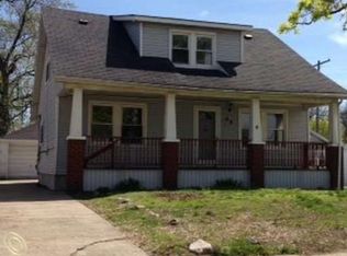 45 W Mahan Ave, Hazel Park, MI 48030
