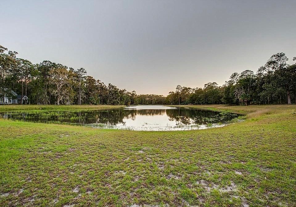 1st image of 39 Forest Lake Dr