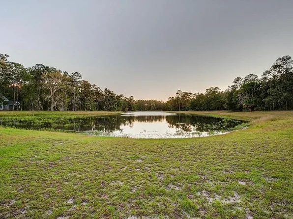 39 Forest Lake Dr, Daufuskie Island, SC 29915