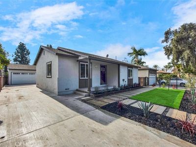 1226 W Walnut St, Santa Ana, CA, 92703
