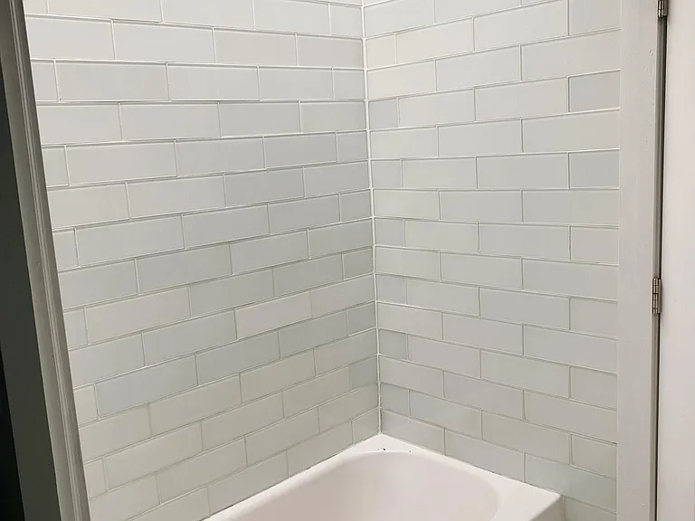 920 Miami Way — Photo 10