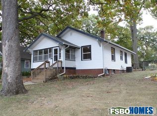 2710 Moyer St, Des Moines, IA 50310