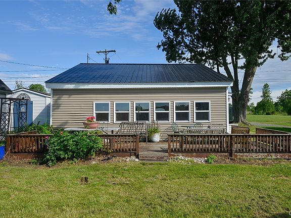 5th image of 2220 Humphrey Ln