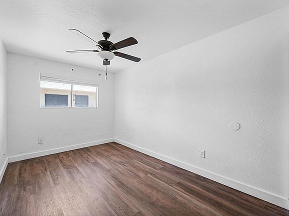 4th image of 18202 N Cave Creek Rd APT 252