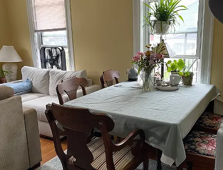 5 bed, 2.5 bath, $6,000 — Photo 3