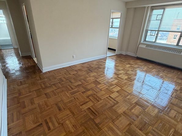 (undisclosed Address)