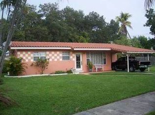 5050 W 9th Ct, Hialeah, FL 33012